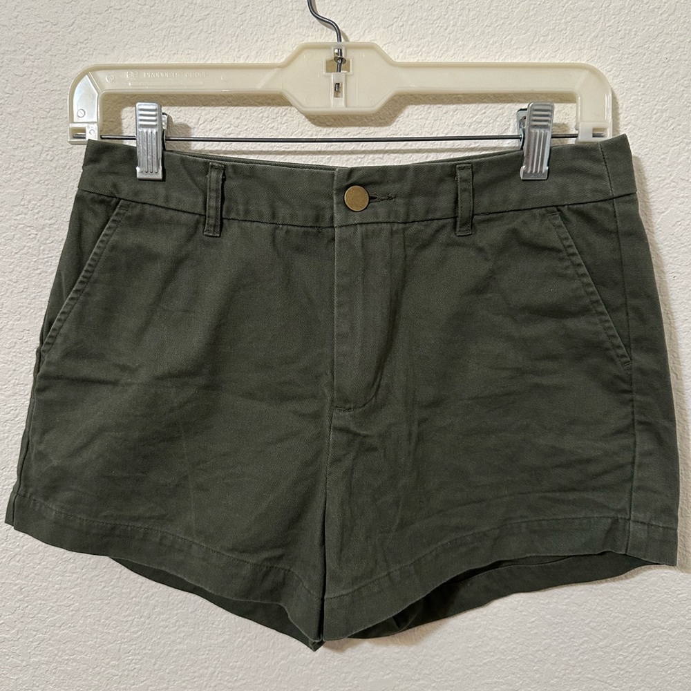 EUC FOREVER 21 Olive Green Chino 100% Cotton Shorts